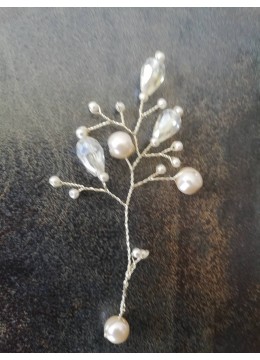 Бутониера за младоженец и кум ръчно изработена с кристали и перли - Man in Pearls