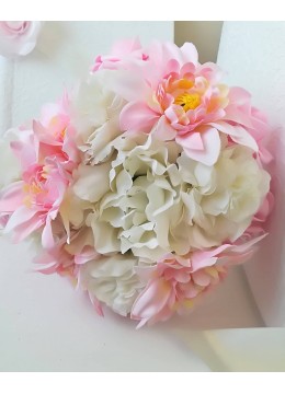 Нежен сватбен Букет с бели и розови далии и божури и сатенена дръжка модел от серията Japanese Blossom by Rosie Concept