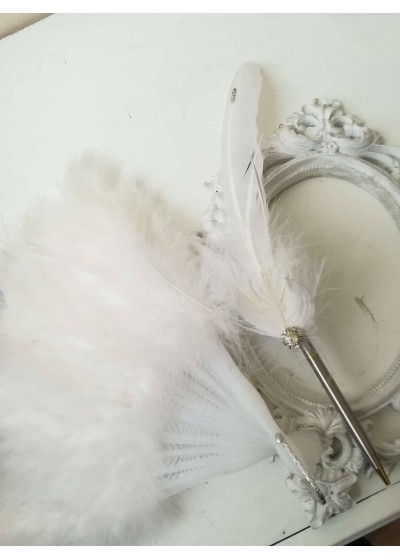 Сватбен комплект от луксозен сватбен химикал и ветрило за Булката от нежни бели пера