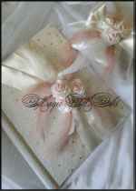 Сватбен комплект книга за гости и възглавничка за пръстени в розово модел Three Roses