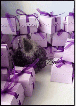 Кутийка за сватбено подаръче модел Arch светло лилаво